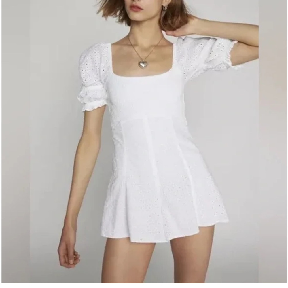 Urban Outfitters Kimchi
Blue Ivy Eyelet Lace
Romper